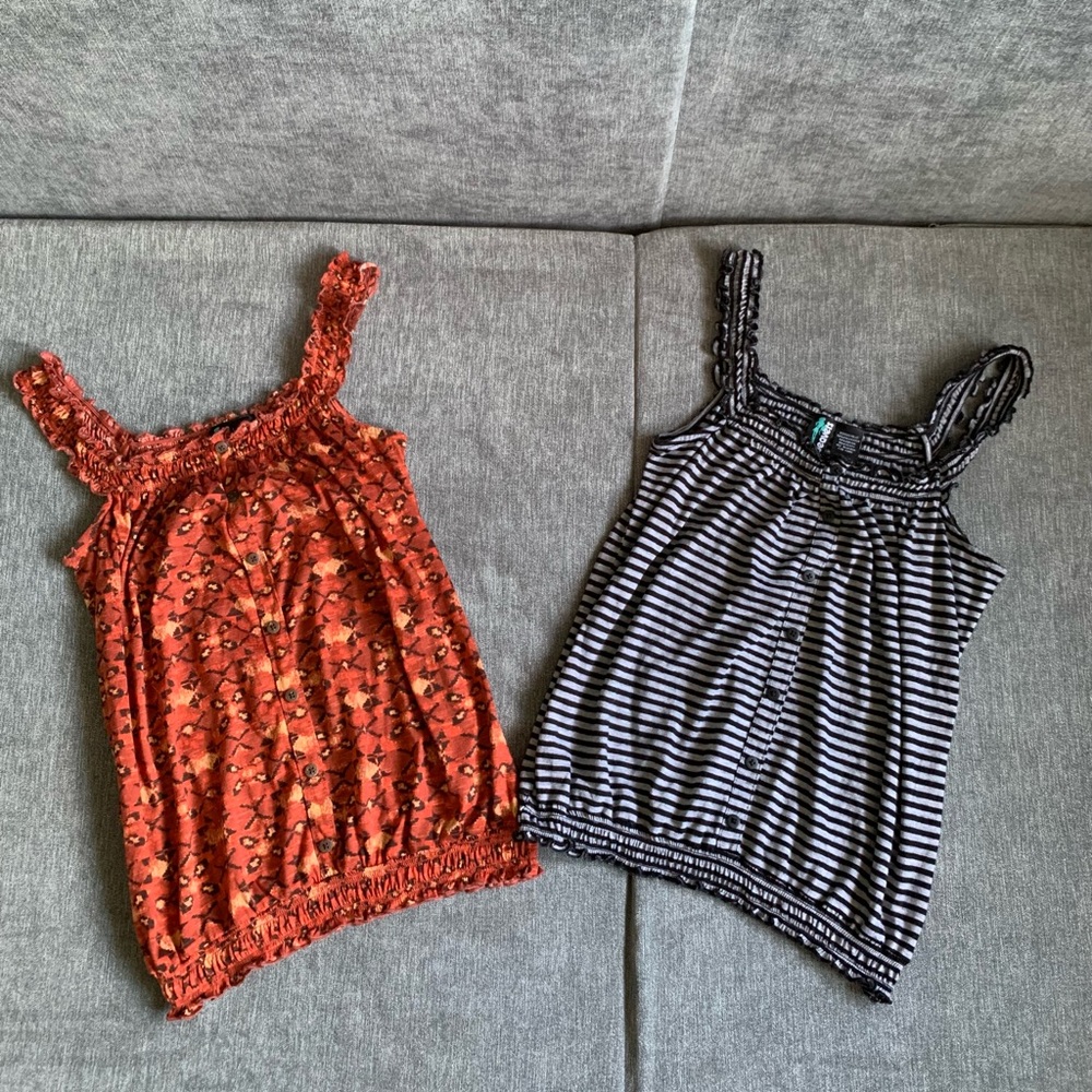 Tank tops set of 2